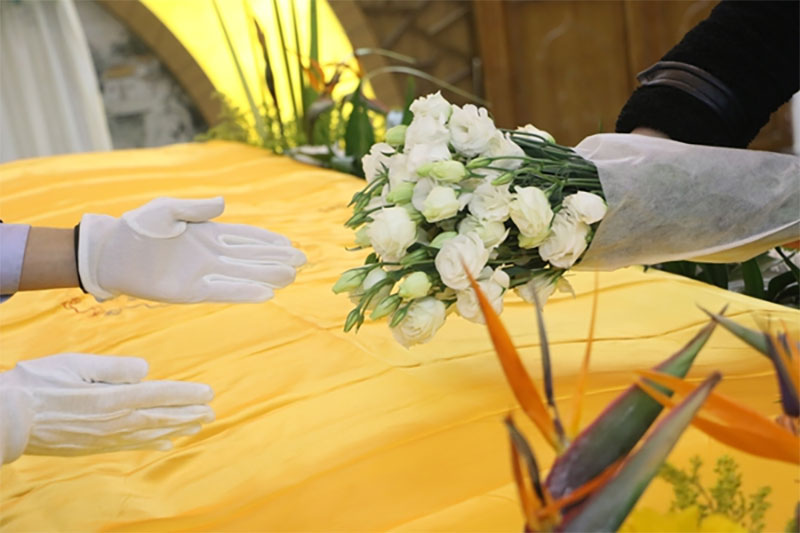 昆明殡仪一条龙服务电话是多少?昆明火葬场一条龙价格? 昆明殡仪一条龙服务电话是多少?昆明火葬场一条龙价格?