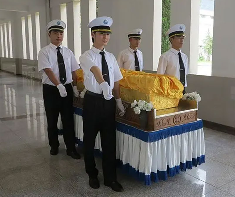 关爱细节，送别心爱的人：探索昆明殡葬平台的贴心安排