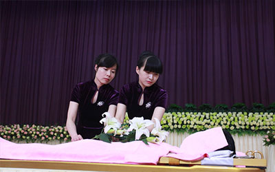 尊重个性，定制丧葬仪式：探索昆明殡葬服务的个性化安排