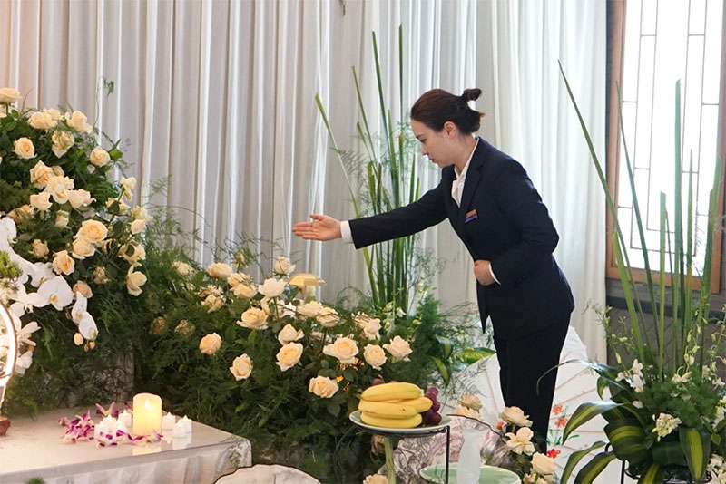 殡葬一条龙包含了哪些服务项目?殡葬一条龙包括骨灰盒和火化费用吗? 殡葬一条龙包含了哪些服务项目?殡葬一条龙包括骨灰盒和火化费用吗?