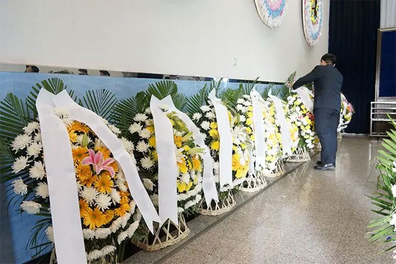 亲人去世,丧事不知道怎么办?选殡葬一条龙好不好? 亲人去世,丧事不知道怎么办?选殡葬一条龙好不好?