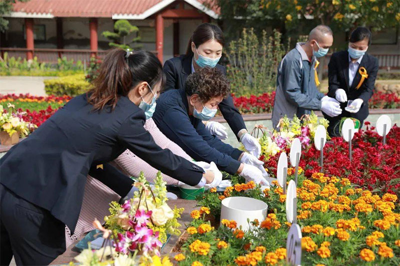 殡仪馆一般追悼会的流程是怎样的