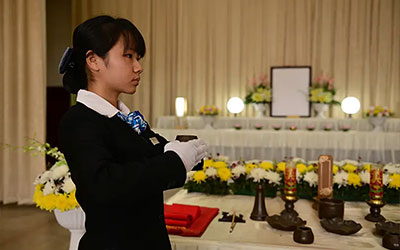 全面解析殡葬服务