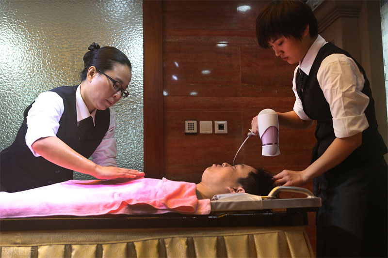 遗体化妆的具体流程:让逝者以最美的姿态告别 遗体化妆的具体流程:让逝者以最美的姿态告别