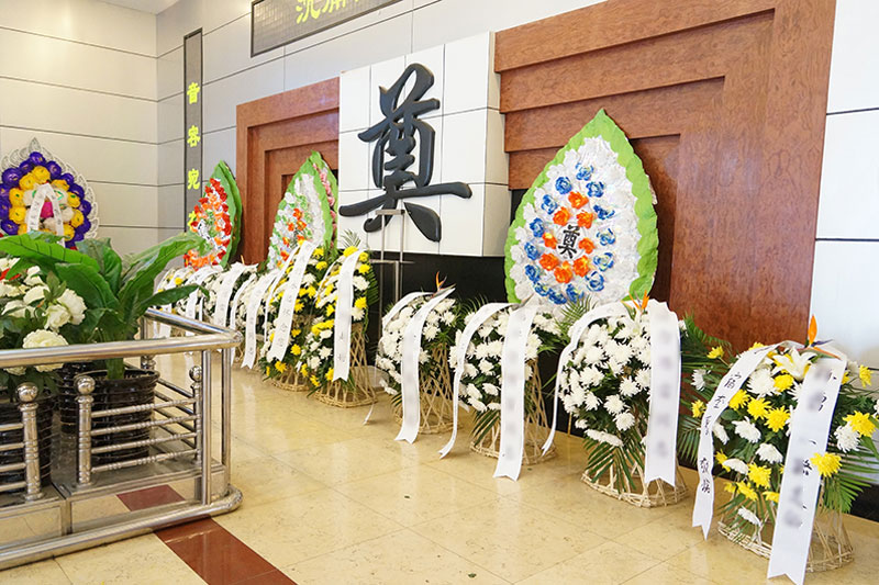 殡葬一条龙服务都有什么服务呢?包括骨灰寄存吗? 殡葬一条龙服务都有什么服务呢?包括骨灰寄存吗?