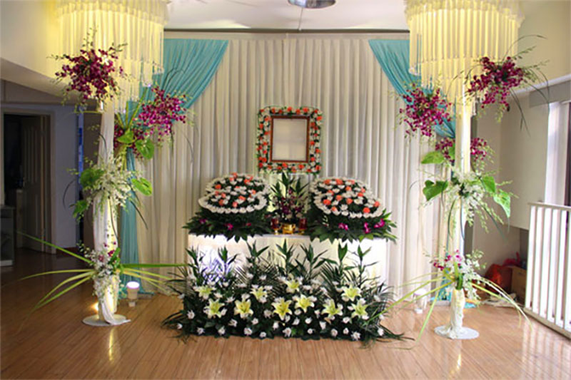 昆明殡葬服务,殡葬用品,骨灰盒寿衣花圈 昆明殡葬服务,殡葬用品,骨灰盒寿衣花圈