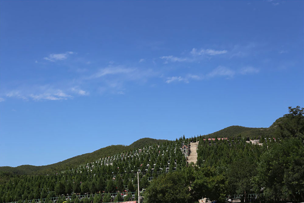 昆明玉案山公墓