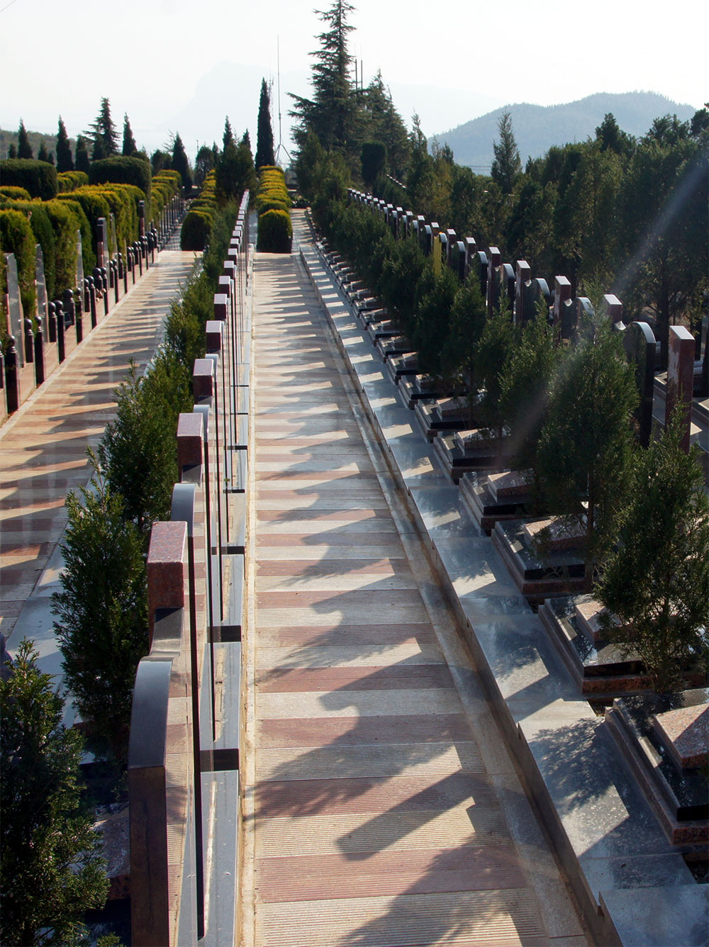 昆明玉案山公墓