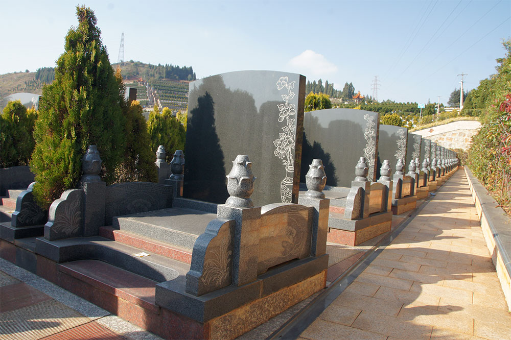 昆明玉案山公墓