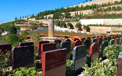 青龙山公墓,昆明墓地展示,金陵公墓优点