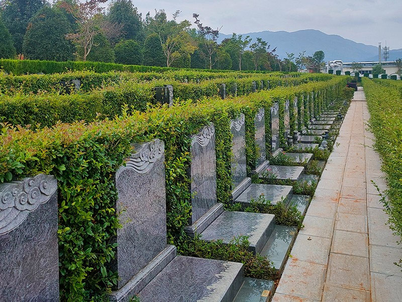 昆明抚仙湖人文纪念园公墓环境