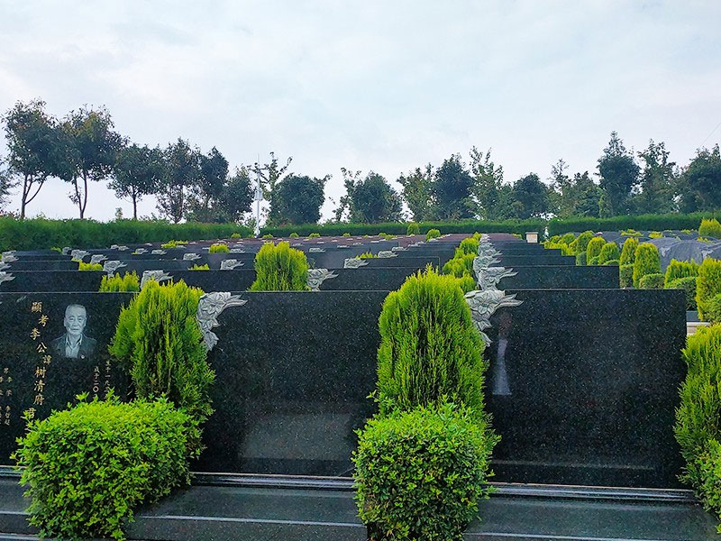 昆明抚仙湖人文纪念园公墓环境