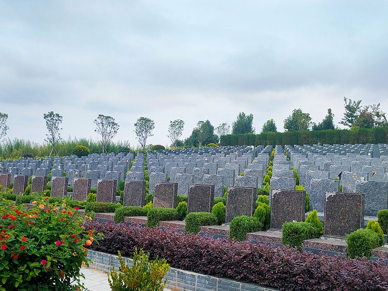 昆明抚仙湖人文纪念园公墓环境