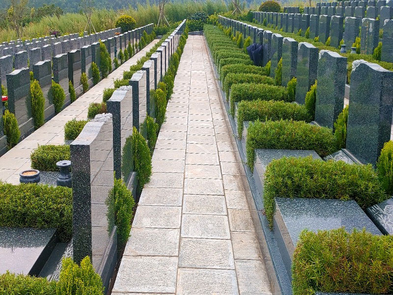 昆明抚仙湖人文纪念园公墓环境