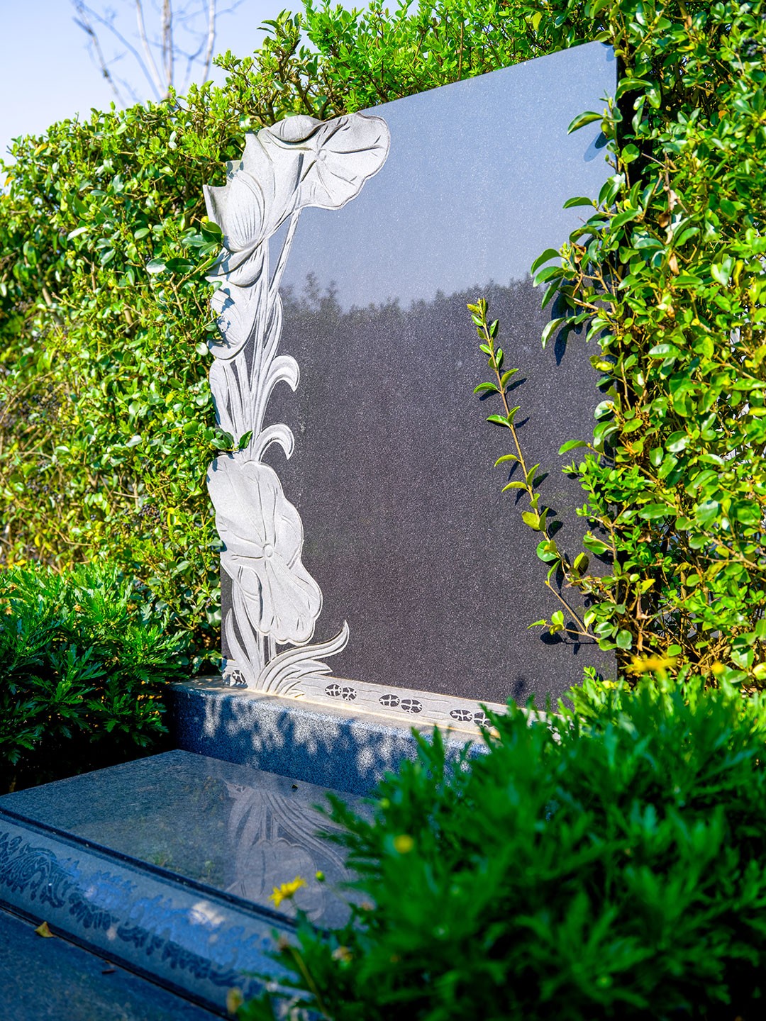 昆明抚仙湖人文纪念园墓碑墓型实拍