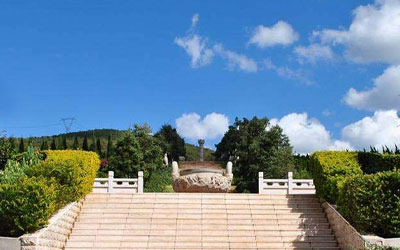 富民公墓联系电话,昆明宝象山墓地怎么样,富民陵园价格是多少