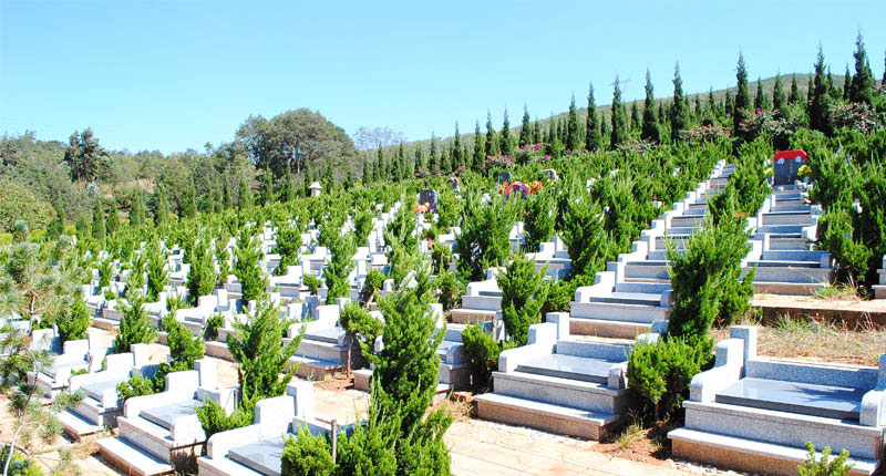 昆明宝象山公墓